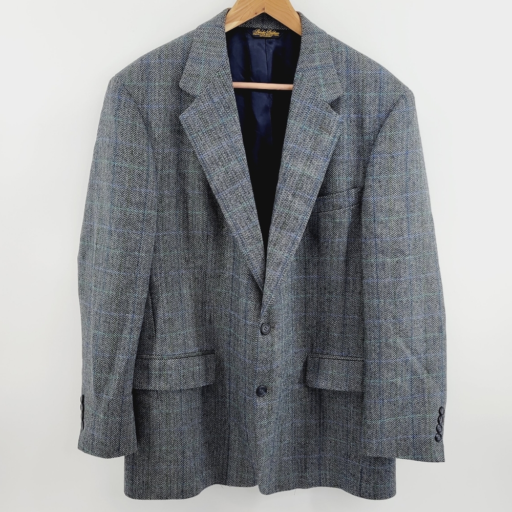 Brooks Brothers Classic Fit Wool  Sport Coat in Gray Herringbone Check Size 44R